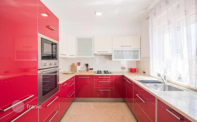 7-Bedroom House with Private Pool and Large Grounds in Pula, Croatia, photo 2