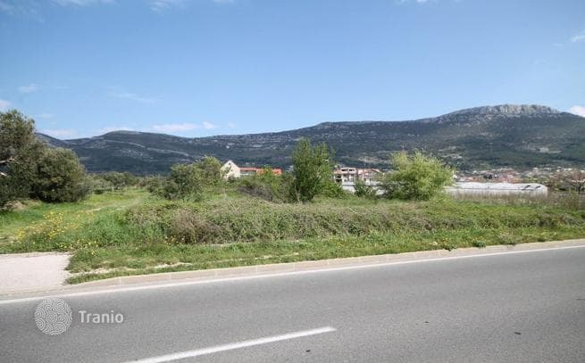 1,500 m² Land Plot near Highway in Kastela, Split, photo 5