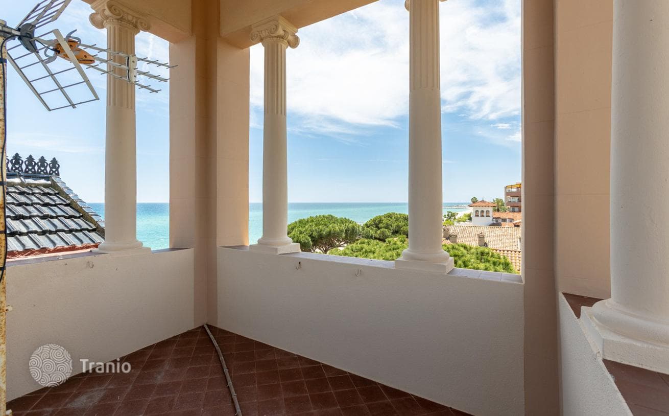10-комнатный таунхаус 600 м² в Сан-Висенс-де-Монтальт, Испания, фото 3