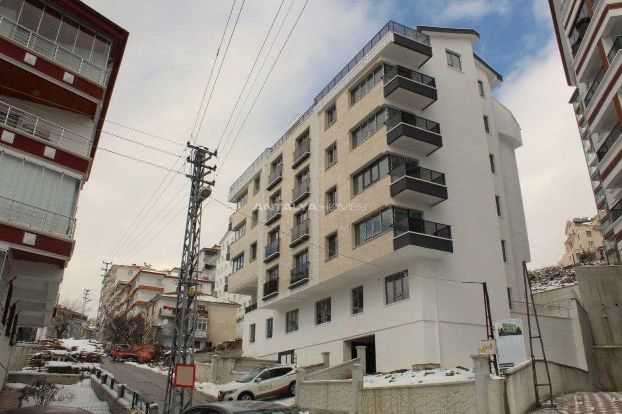 7-Bedroom Apartment in Kecioren, Ankara, photo 2