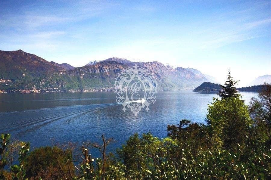 1-Bedroom Apartment in Menaggio, Como, photo 5