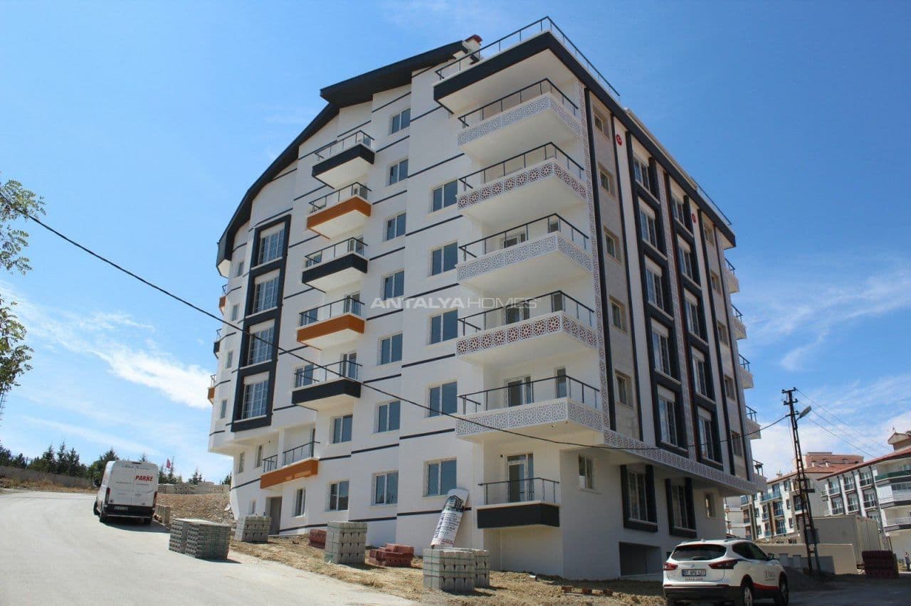4-Bedroom Apartment in Kecioren, Ankara