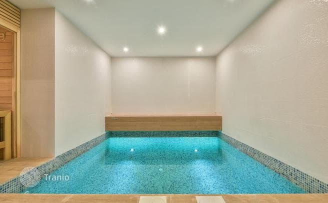 2-Bedroom House 600 m² in Calpe, photo 3
