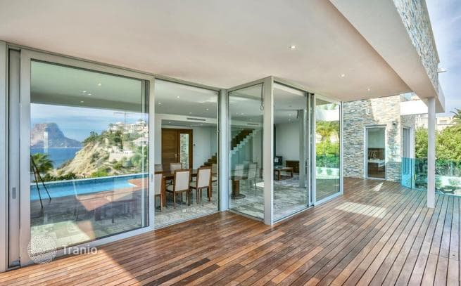 2-Bedroom House 600 m² in Calpe