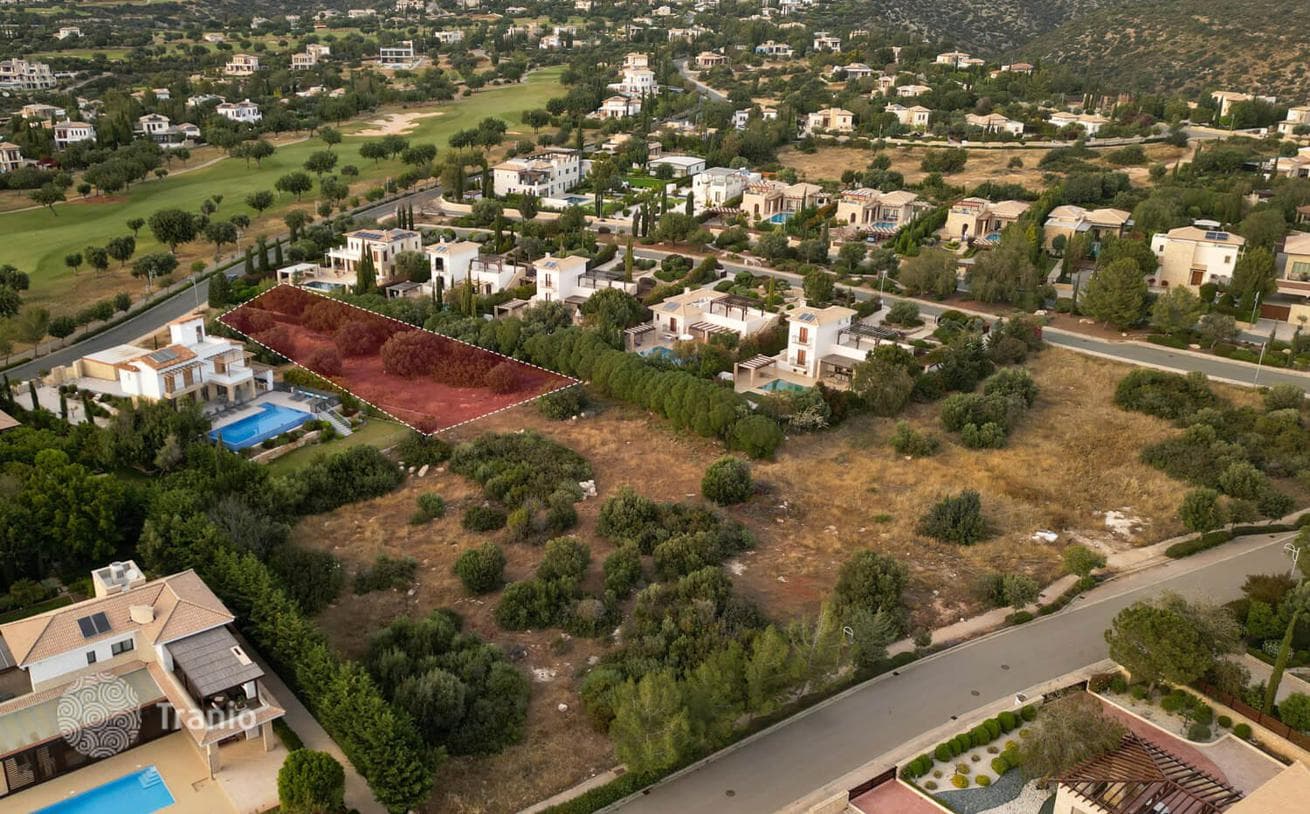 Land Plot with Golf Course View at Aphrodite Hills Resort, photo 4