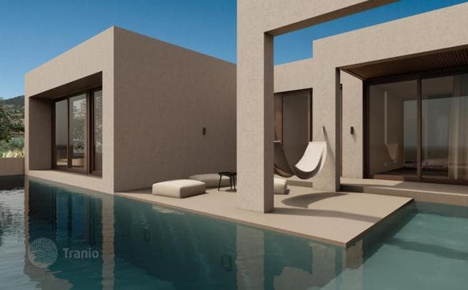 4-Bedroom Apartment in Amouda, Greece, photo 2