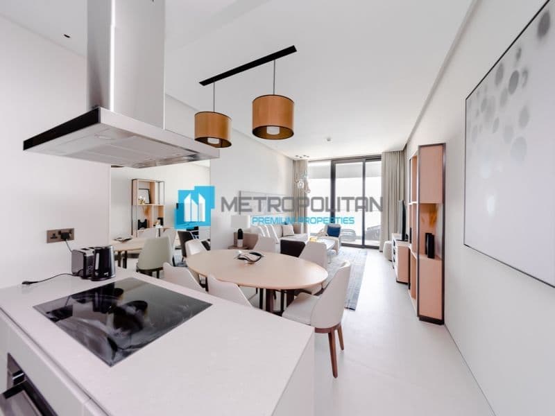 4-Bedroom Apartment in Jumeirah, Dubai, photo 2