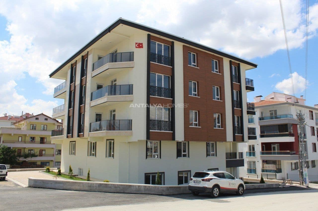 4-Bedroom Apartment in Kecioren, Ankara