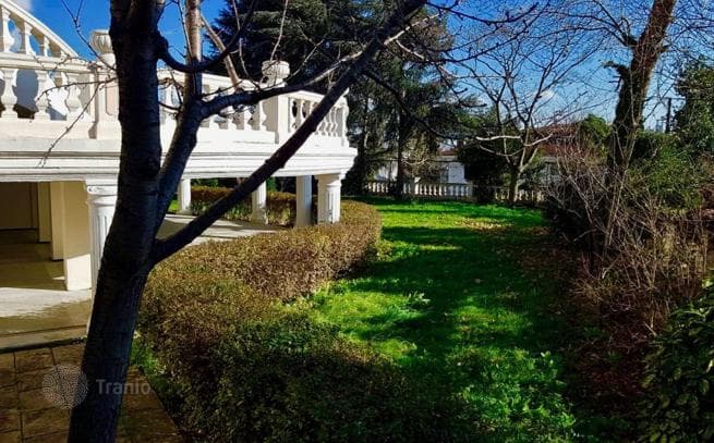 7-Bedroom Villa in Sariyer, photo 3
