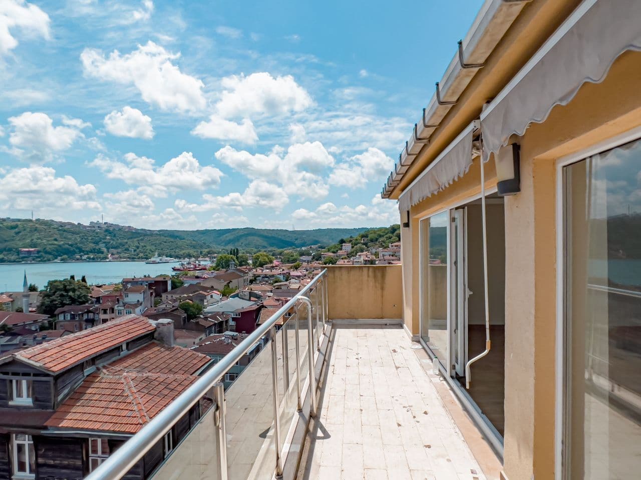 3-Bedroom Apartment in Sariyer, Istanbul, photo 3