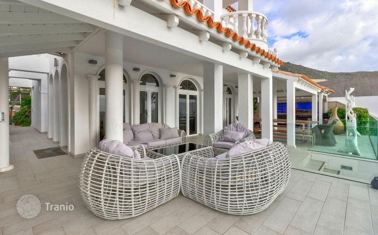 3-Bedroom Villa with Private Pool and Sea View in El Madroñal, Tenerife, photo 4
