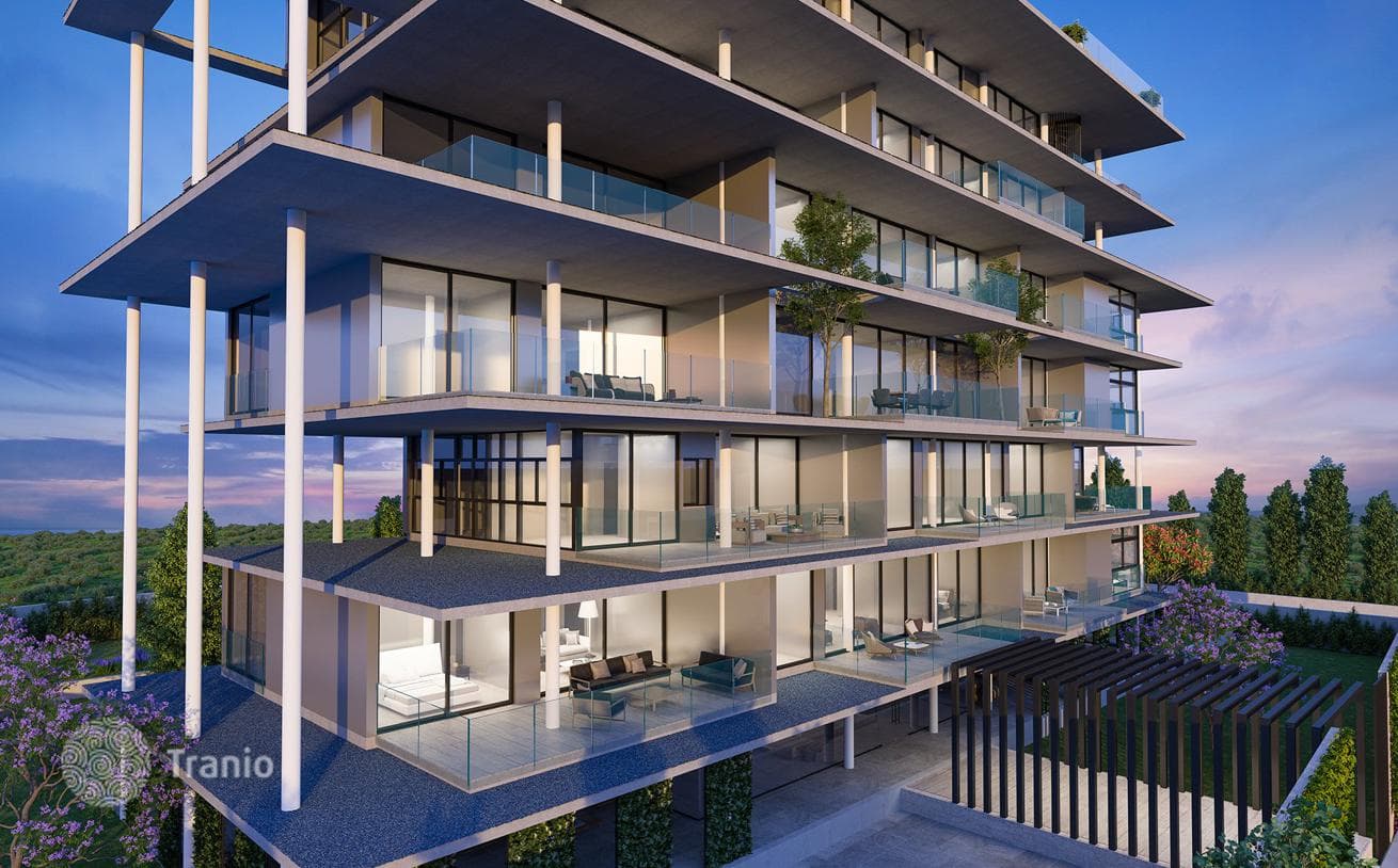 Luxury 2-Bedroom Apartment 400 m from the Beach in Protaras