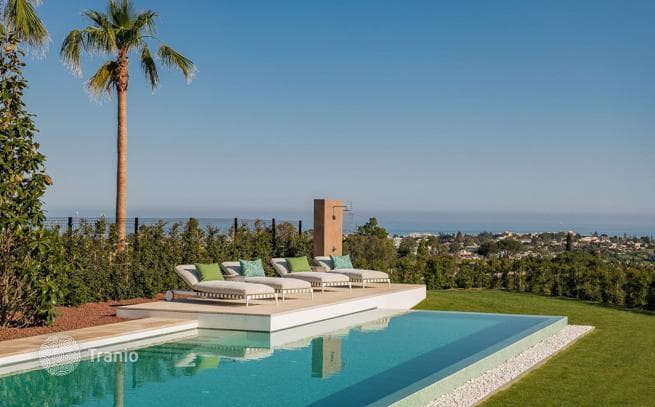 Designer New Villa with Pool and Garden in Malaga, photo 4
