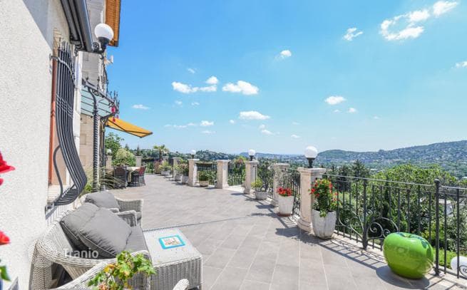 7-Bedroom House in District II, Budapest, photo 3