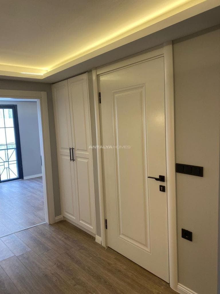 5-Bedroom Apartment in Beyoglu, Istanbul, photo 5