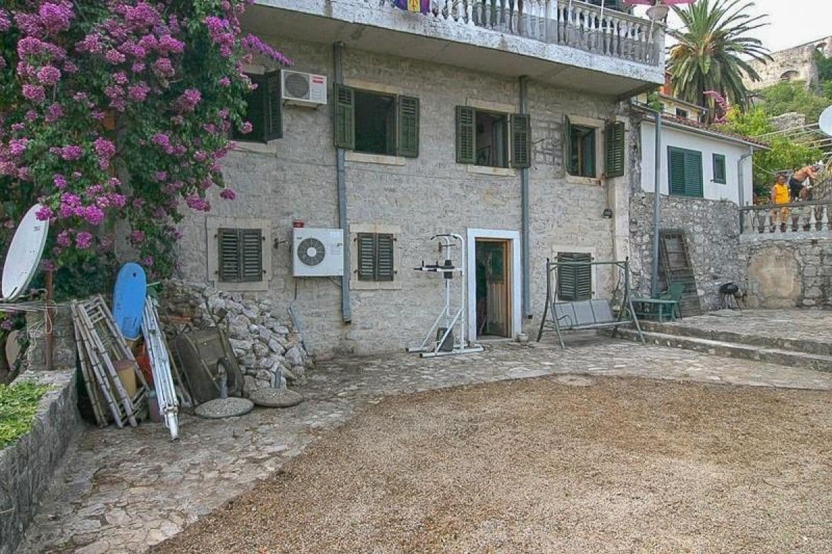 Apartment in Herceg Novi, Montenegro