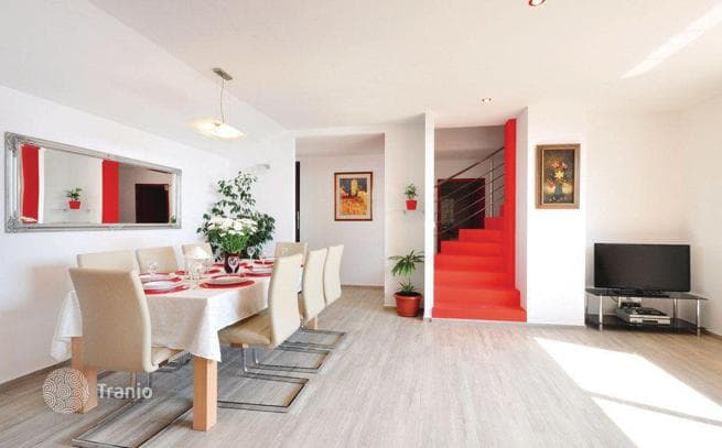 House with Terrace, Private Pool and Sea View in Omis, photo 5