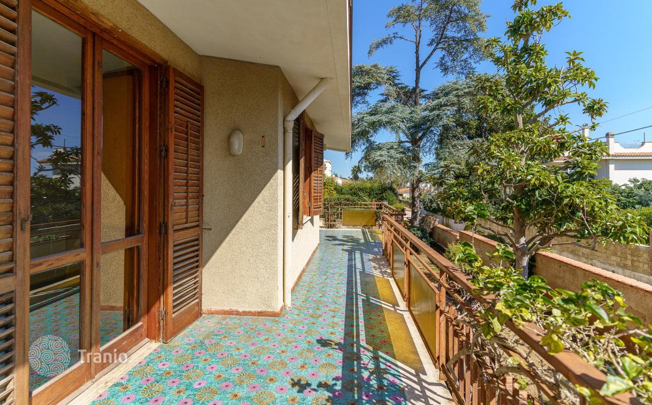 3-Bedroom Villa 200 m from the Sea in Syracuse, Sicily, photo 3