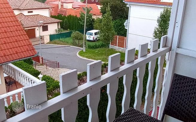 12-комнатный таунхаус 300 м² в Хевизе, Венгрия, фото 4