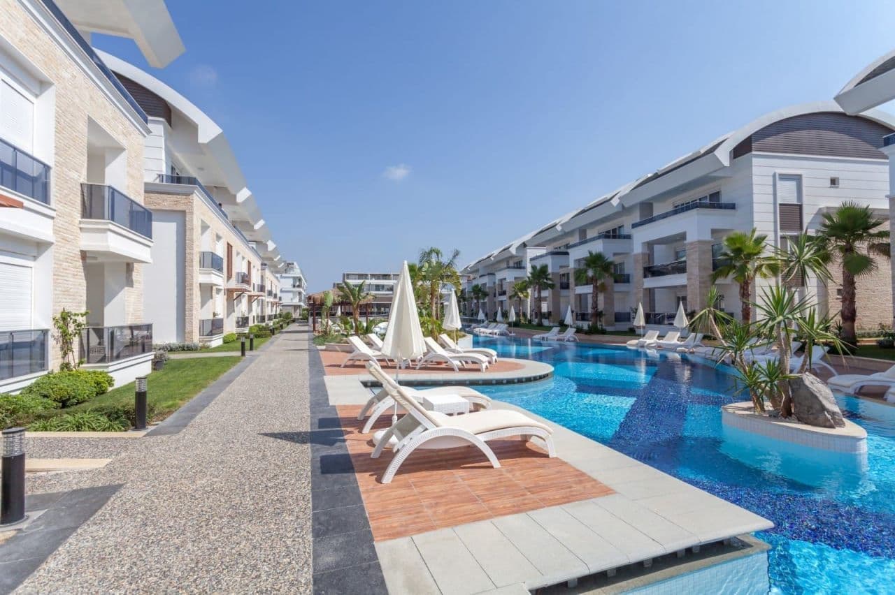 2-Bedroom Apartment in Side, Turkey, photo 4