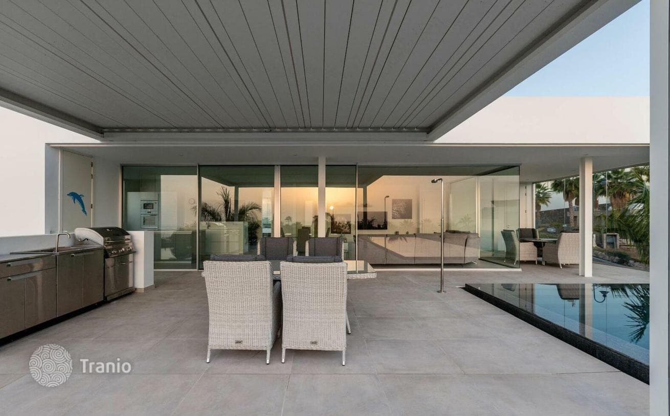 4-Bedroom Villa with Private Pool and Garden in Abama, Tenerife, photo 2