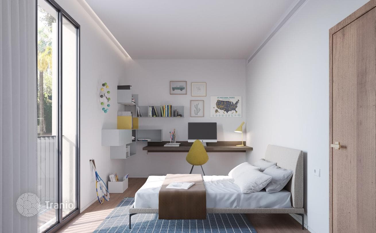 2-Bedroom Apartment with Terrace in Sarria-Sant Gervasi, Barcelona