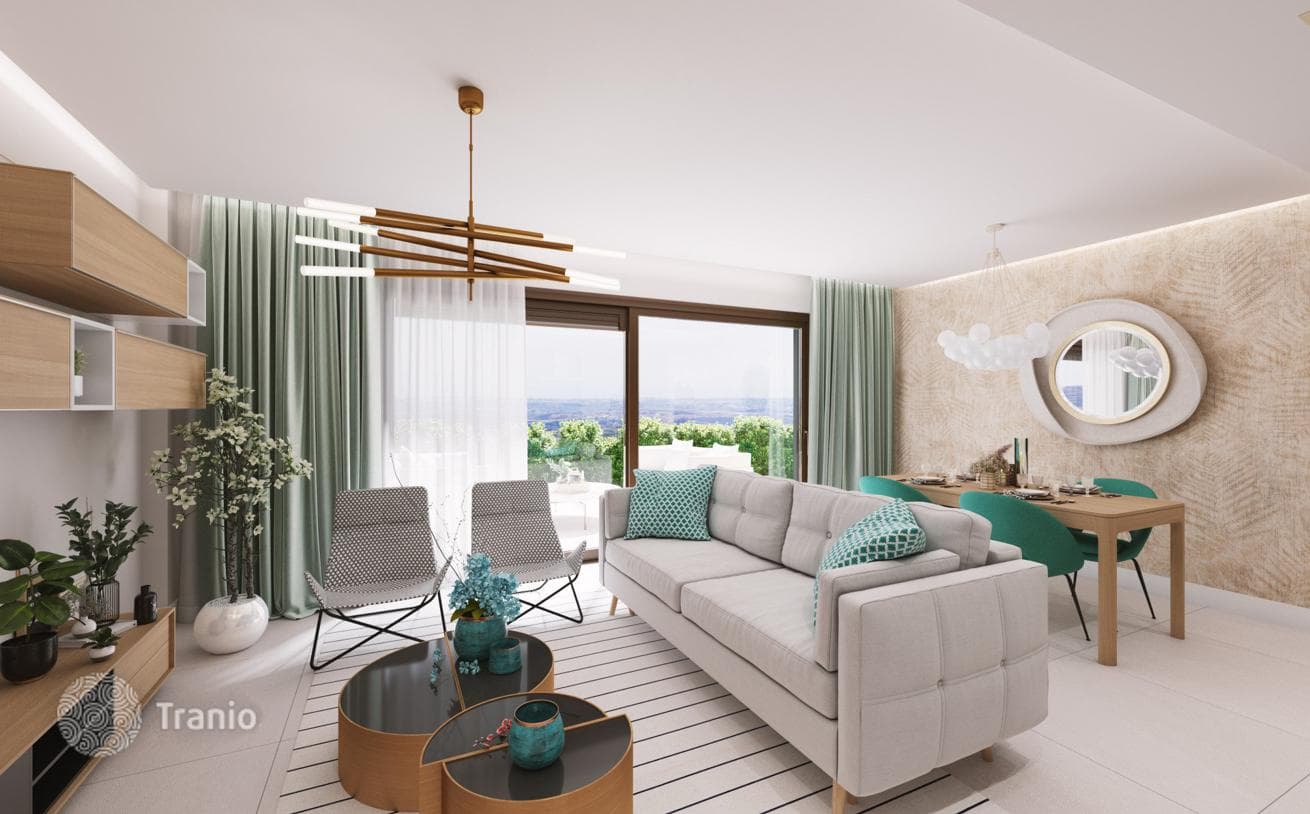 3-Bedroom Penthouse with Sea View in Istán, photo 5