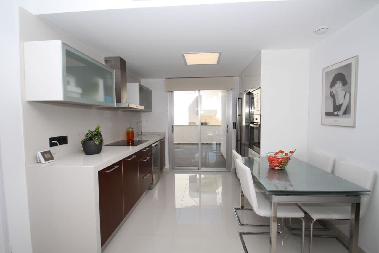 Апартаменты в Гуардамар-дель-Сегура, Испания, 69.5 м²