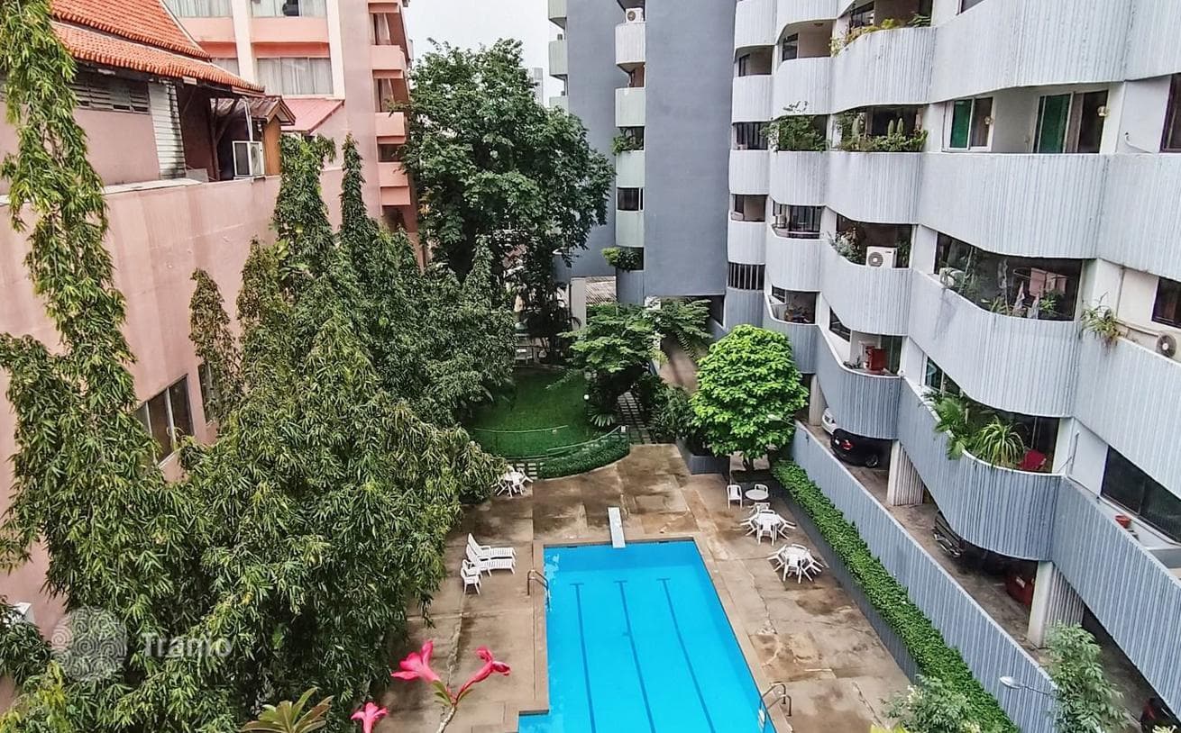 3-Bedroom Penthouse in Khlong Toei, Bangkok, photo 5