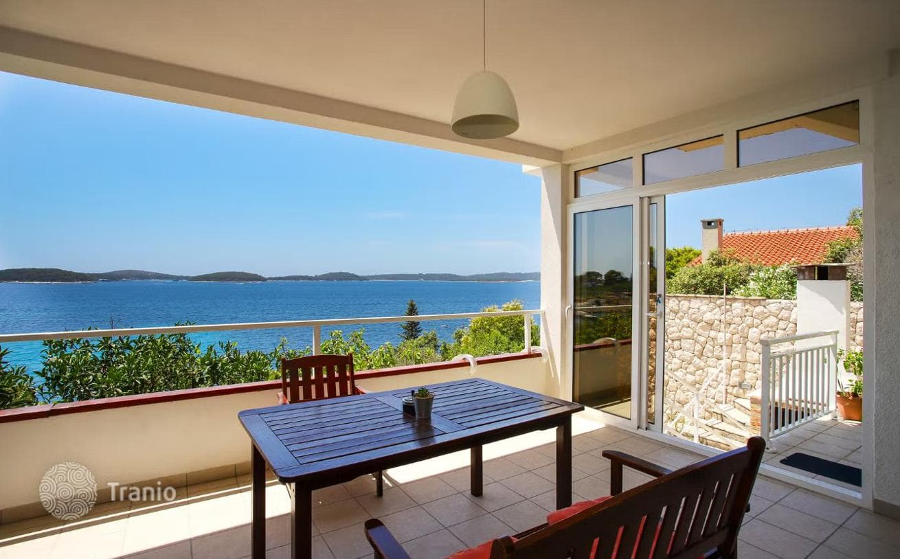 Elegant Beachfront Villa with Private Beach Access in Hvar, Dalmatia