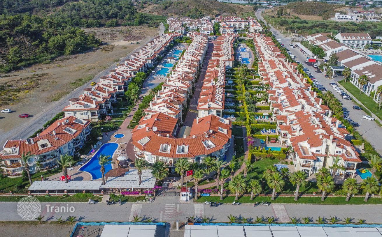 2-Bedroom (2+1) Beachfront Apartment in Fethiye
