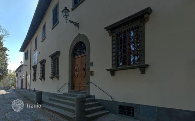 Luxury Apartments in Restored Historic Villa near Florence, photo 3