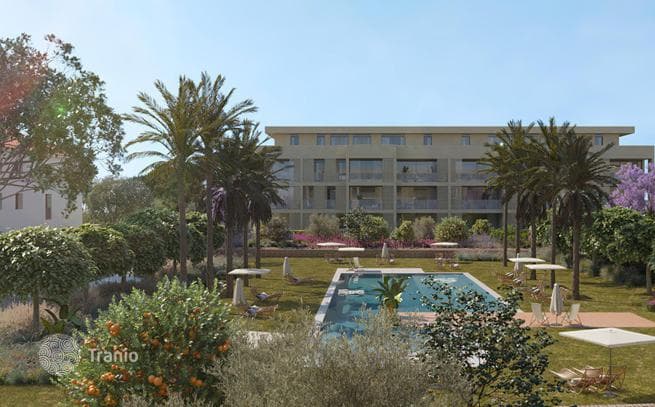 2-Bedroom Apartment with Garden in Denia, Alicante, photo 2