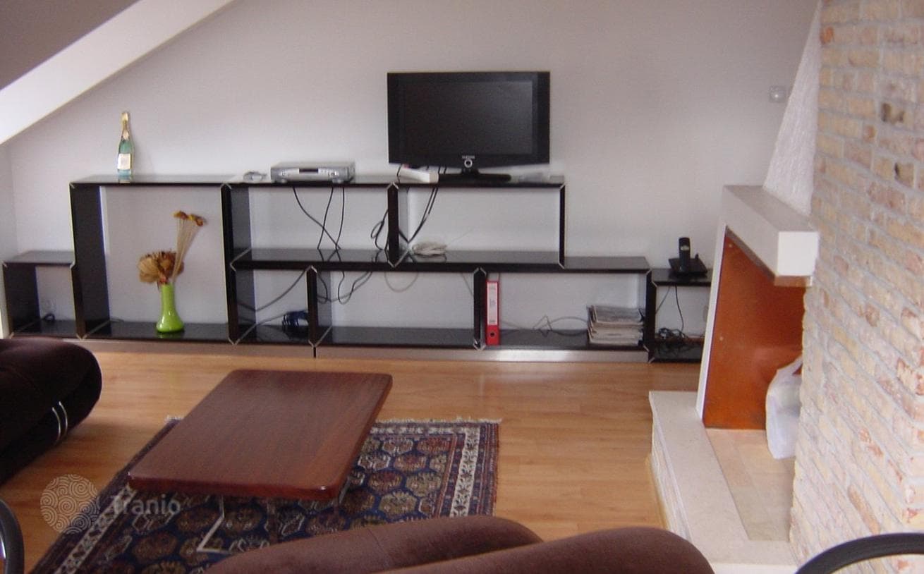 2-Bedroom Apartment with Sea View in Split, photo 2