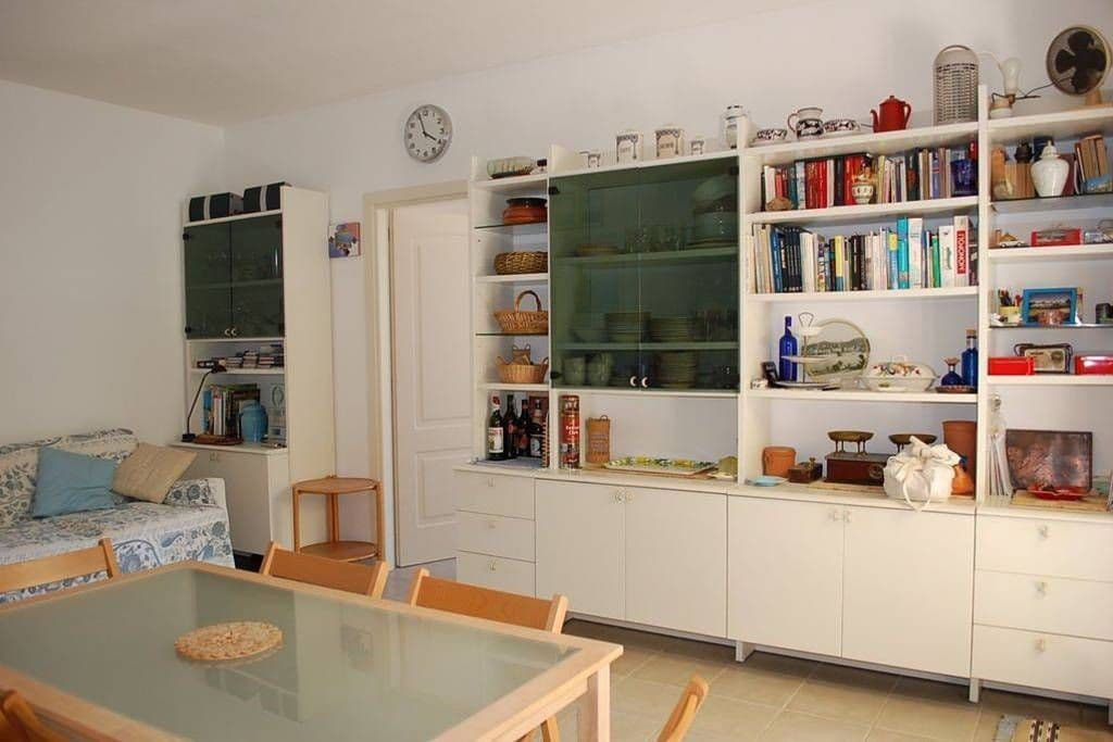 2-Bedroom Apartment in Imperia, photo 4