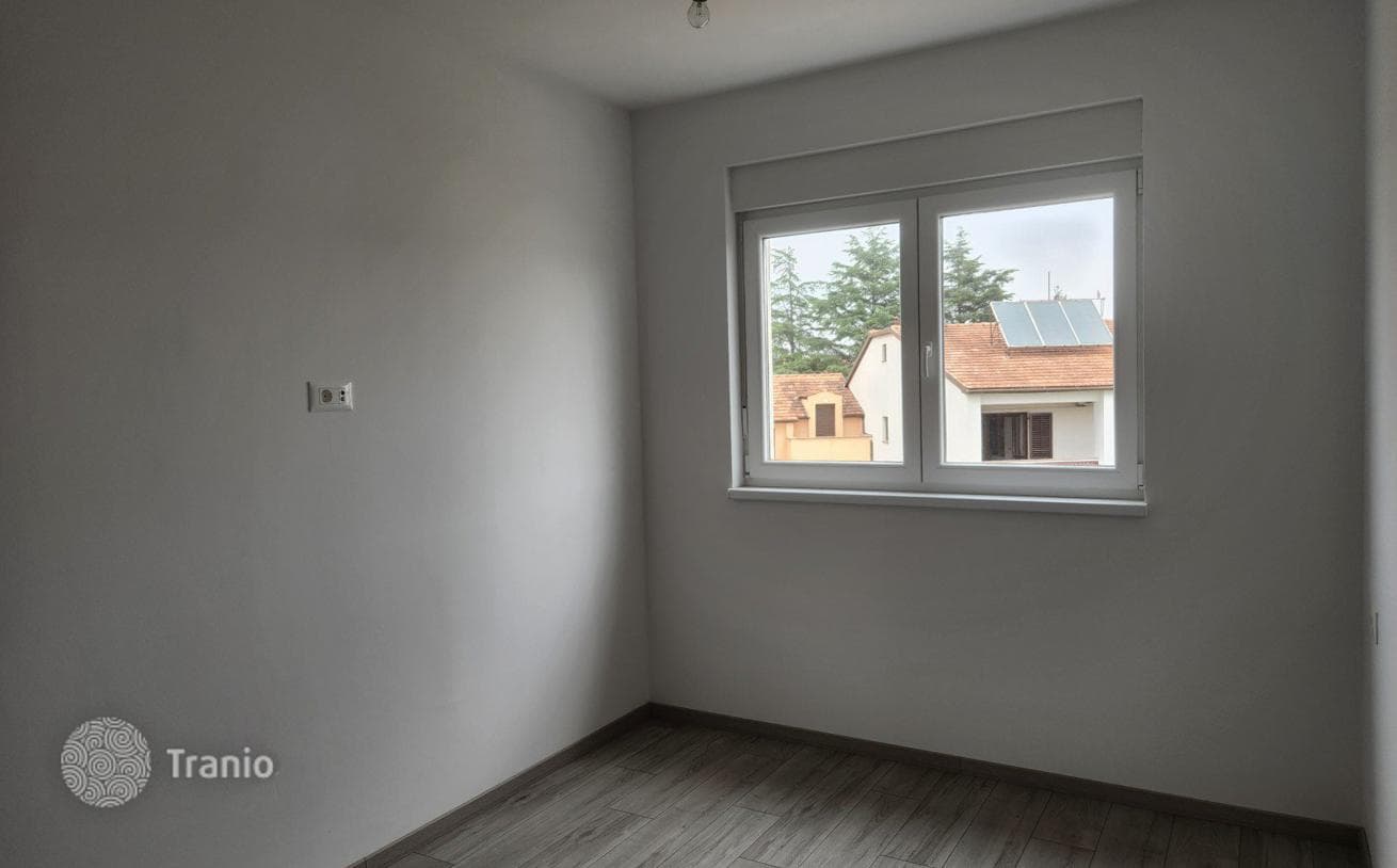 Apartment on the 2nd Floor in Valdebek, Pula, photo 4