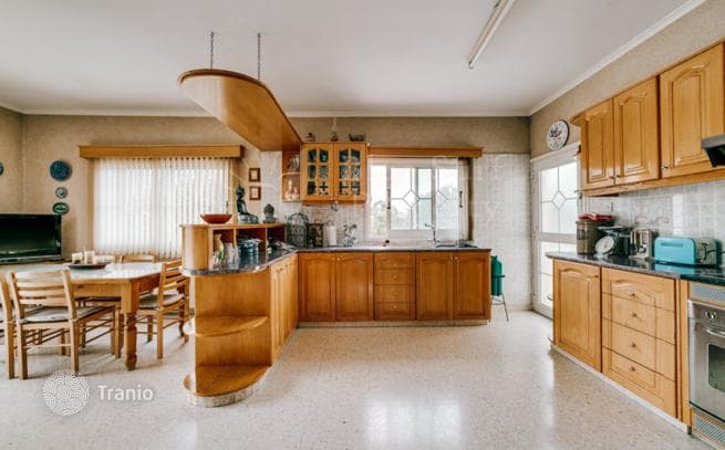 Вилла с 4 спальнями, садом, парковкой, в деревне Дериния, фото 4