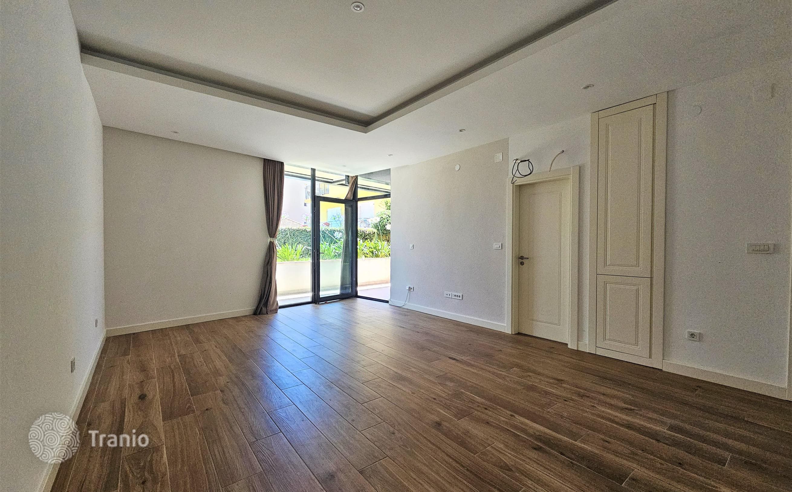 1-Bedroom Apartment 50 m from the Sea in Tivat, photo 5