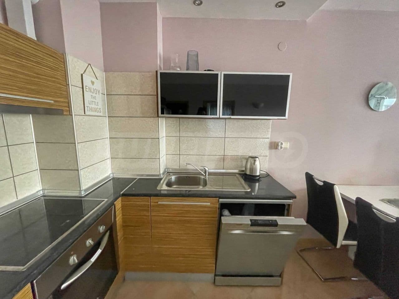 2-Bedroom Apartment in Byala, Bulgaria, photo 4