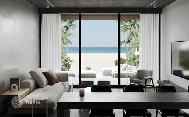 Luxury 3-Bedroom Duplex Beachfront