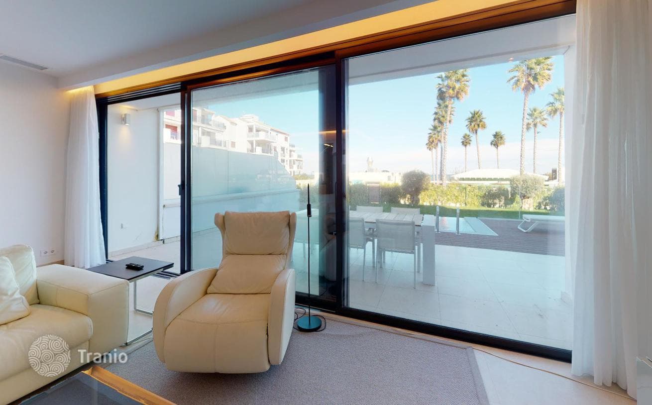 3-Bedroom Apartment with Private Pool and Garden on the Beach in Denia, photo 4