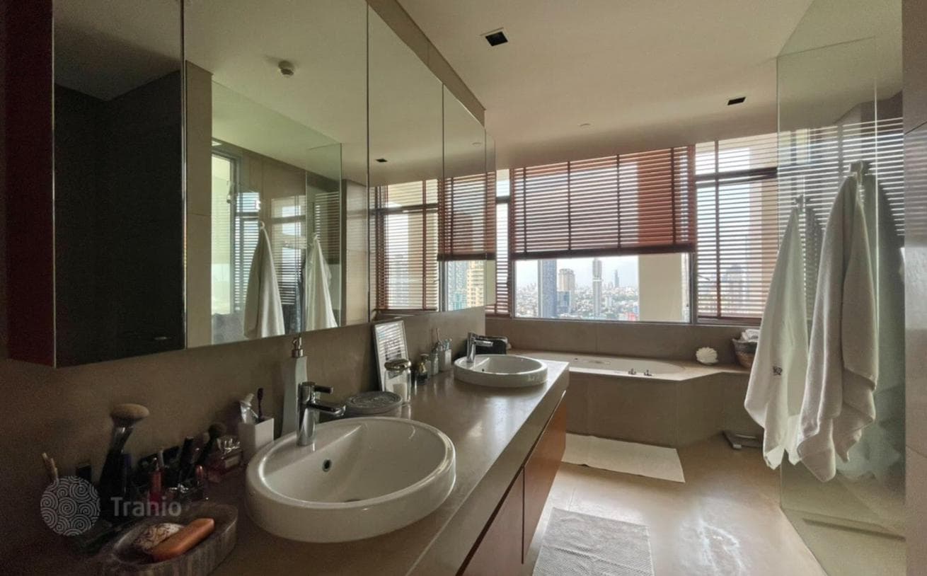 2-Bedroom Penthouse in Sathon, Bangkok, photo 2