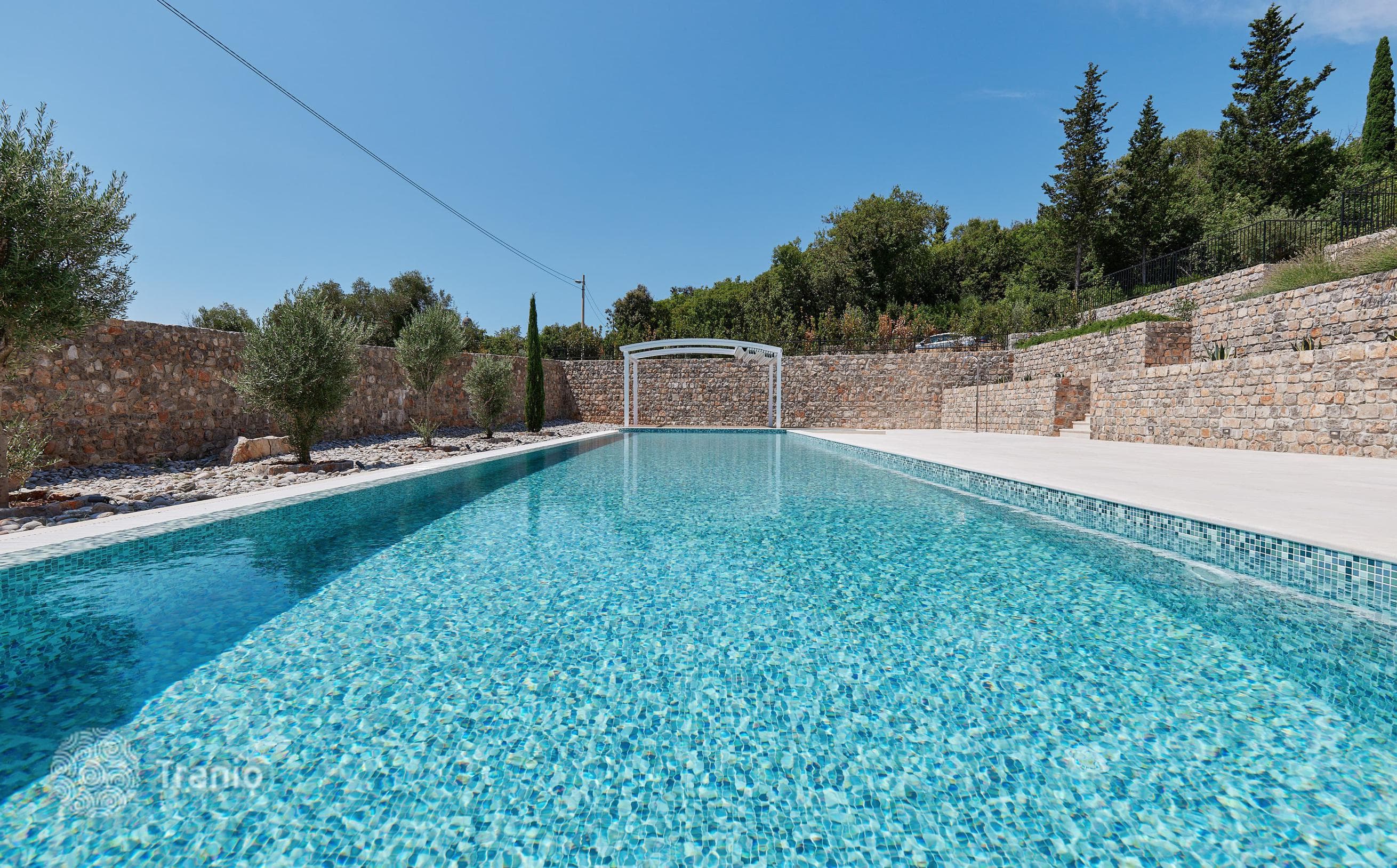 6-Bedroom Villa with Private Pool in Tivat, Montenegro, photo 3