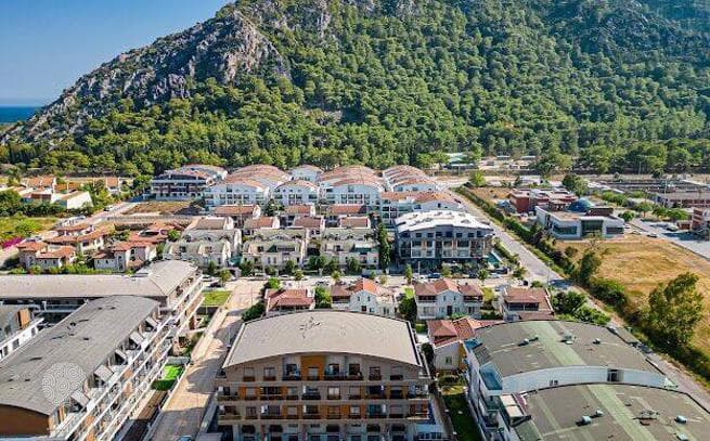 2-Bedroom Apartments with Mountain View in Konyaalti, Antalya