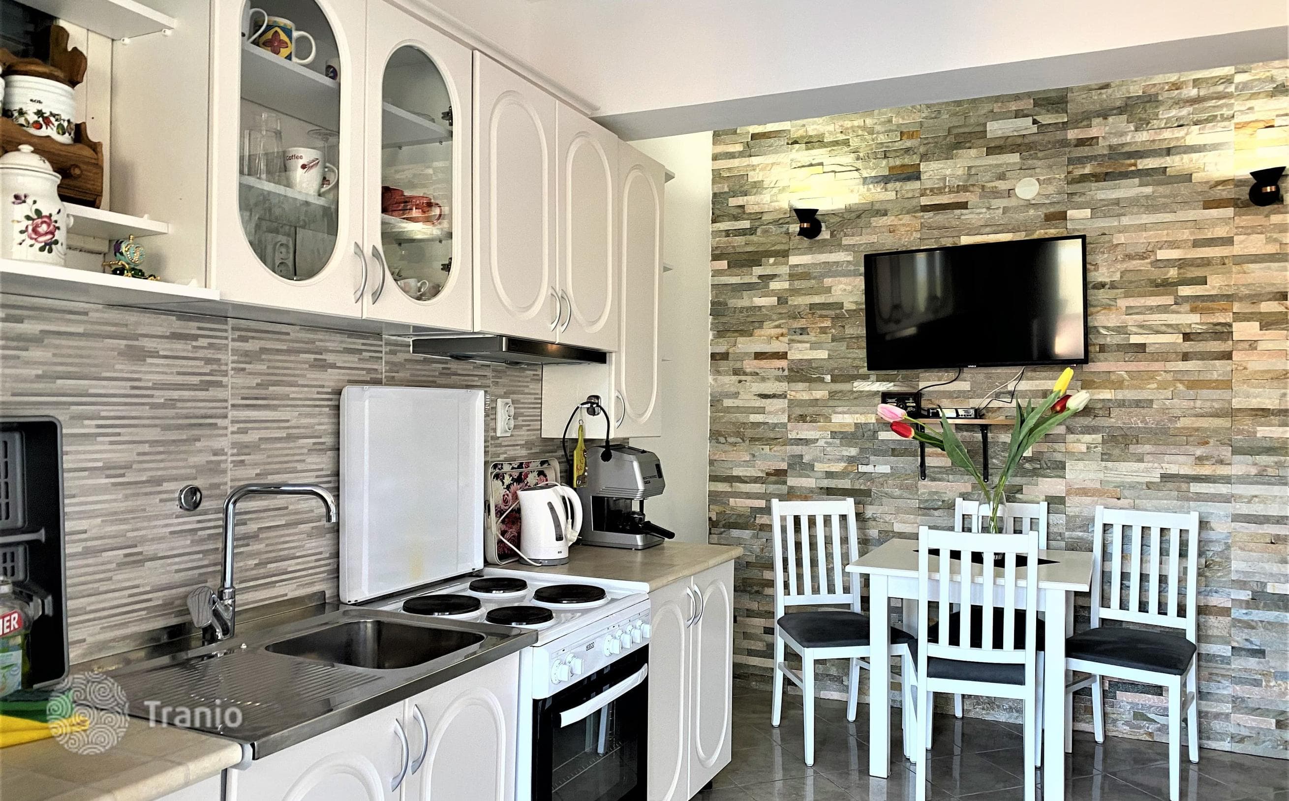 9-Room Villa 370 m² in Tivat, Montenegro, photo 5