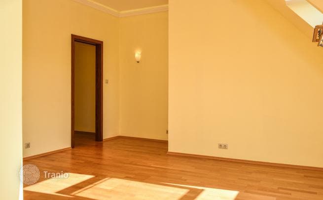 Luxury Penthouse with Panoramic City View in District 5, Budapest, photo 5