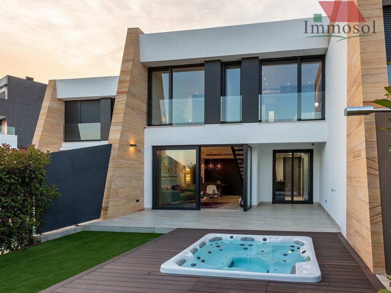 3-Bedroom Townhouse in Villamartin
