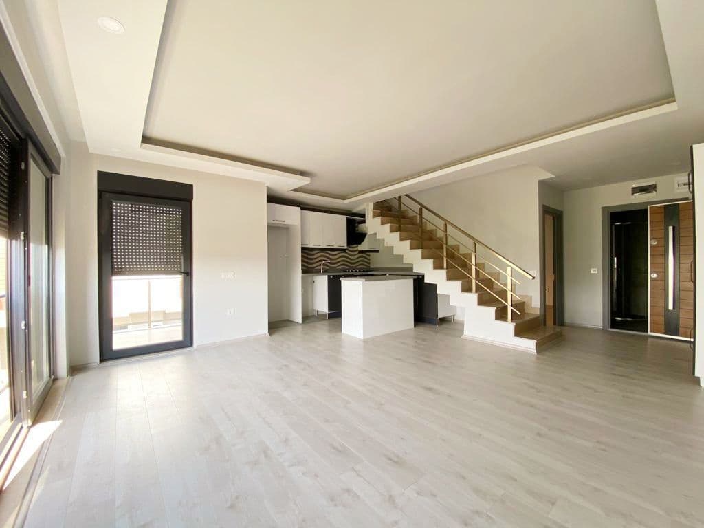3-Bedroom Townhouse in Konyaalti, Antalya, photo 2