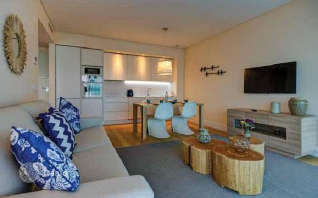 1–3-Bedroom Furnished Apartments with Garden and River View in Alcabideche, Setubal, photo 2
