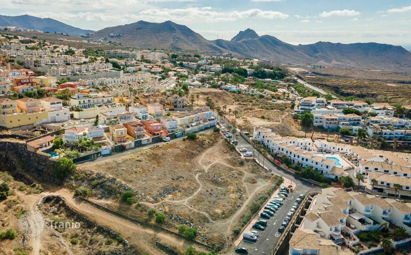 Large Land Plot for Development in Chayofa, Tenerife, photo 4